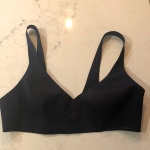 Lululemon Black Sports Bra (34B)